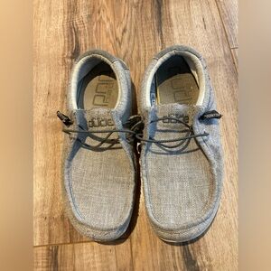 Hey dudes Mens size 9 Wally Woven Grey Boat Shoes slip on